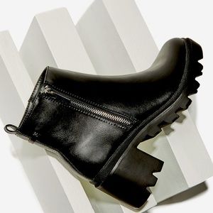 Ankleboot feat/lug sole miniplatform,side zipper